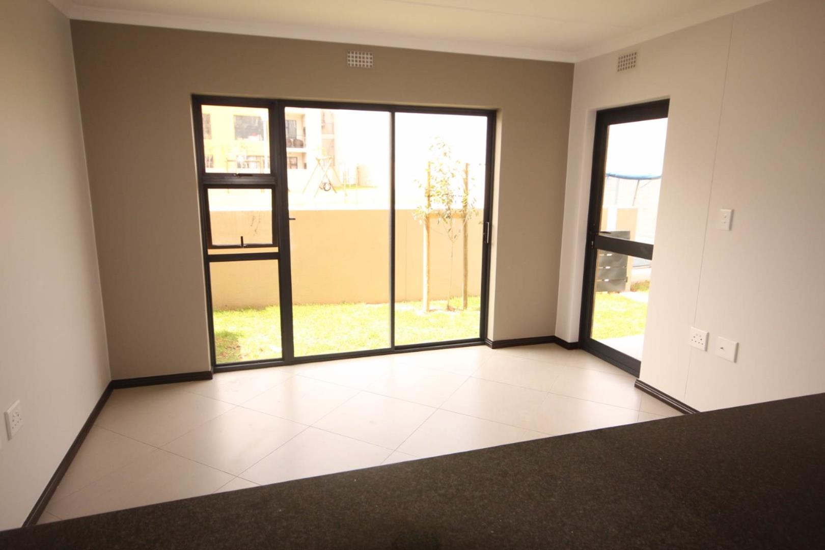 2 Bedroom Property for Sale in Buhrein Western Cape